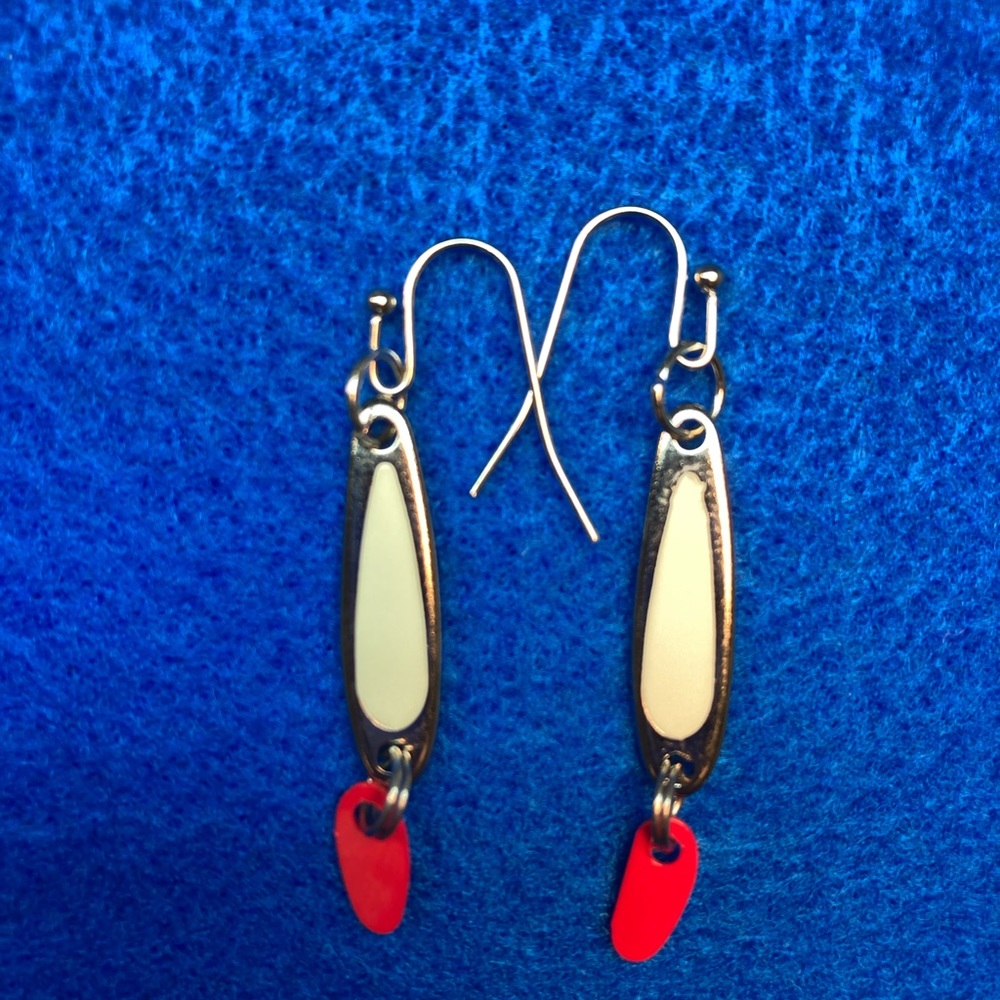 Aluring Earrings